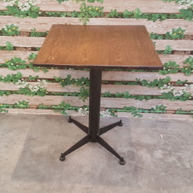 bàn cafe gỗ cao su chân sắt