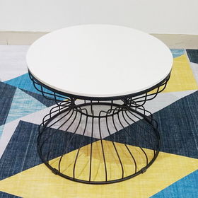 SFBT006 - Bàn sofa đồn hồ cát khung đen mặt đá trắng