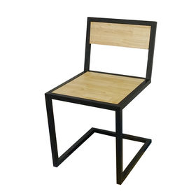 GCF007 - Ghế cafe chân sắt gỗ cao su đơn giản