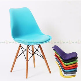 GBC029 - Ghế nhựa có đệm chân gỗ nhiều màu