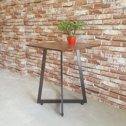 Bàn cafe gỗ cao su chân sắt hình vuông