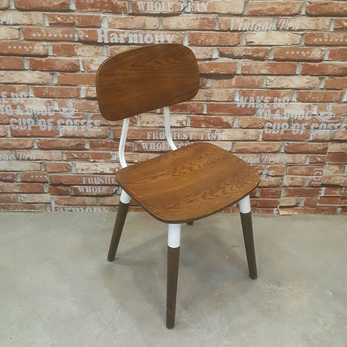 ghế cafe có lưng tựa