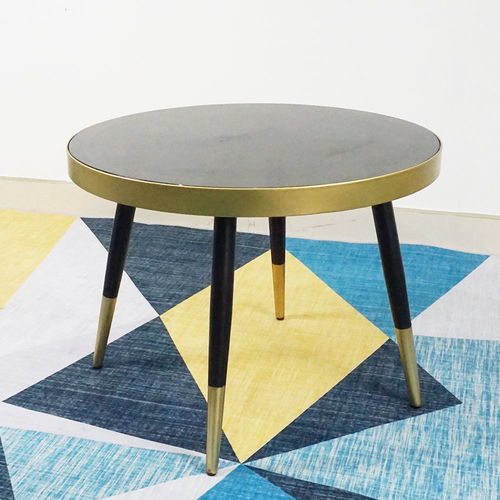 SFBT022 - Bàn Sofa CONE 4 chân mặt kính
