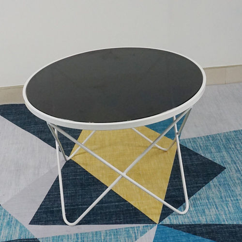 SFBT014 - Bàn Sofa 4 chân chữ V sơn trắng kính đen