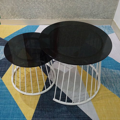 SFBT007 - Bộ 2 bàn Sofa lớn nhỏ chân hình chóp sơn trắng mặt kính đen