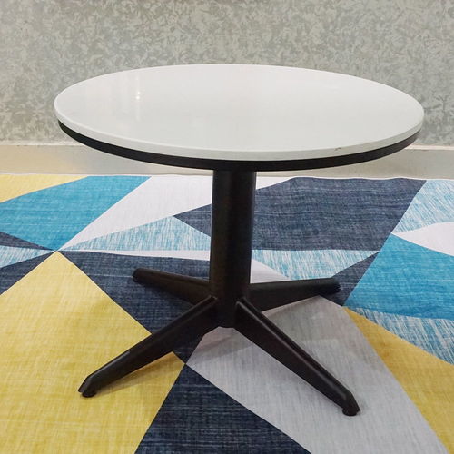SFBT013 - Bàn Sofa chân trụ tròn chia 4 sơn đen mặt Đá Trắng