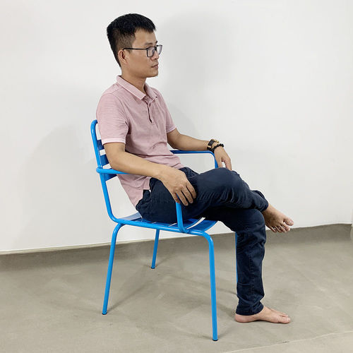 GCF009- Ghế sắt sơn tĩnh điện nhiều màu có tay