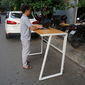 SFBD002- Bàn làm việc đứng gỗ TRE ÉP chân sắt hình thang cao 105cm